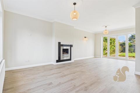 3 bedroom detached house for sale, High Street, Colchester CO5