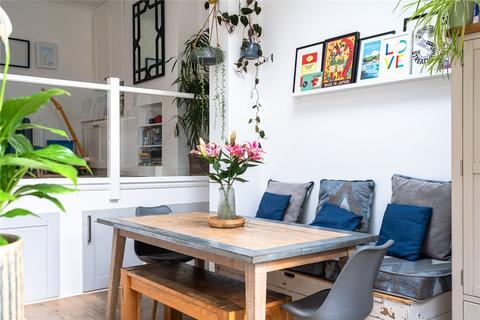 4 bedroom semi-detached house for sale, Rosedene Avenue, London, SW16