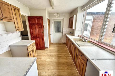 undefined, Clay Lane, Doncaster