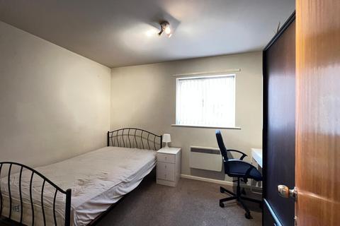 3 bedroom flat to rent, Charlotte Mews, Newcastle upon Tyne NE1
