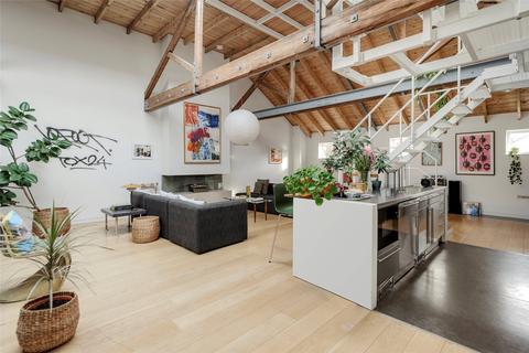 3 bedroom terraced house for sale, Hewer Street, London W10