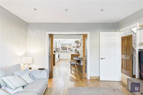 4 bedroom terraced house for sale, Besley Street, London, SW16