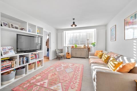 4 bedroom semi-detached house for sale, Grotto Road, Weybridge, KT13