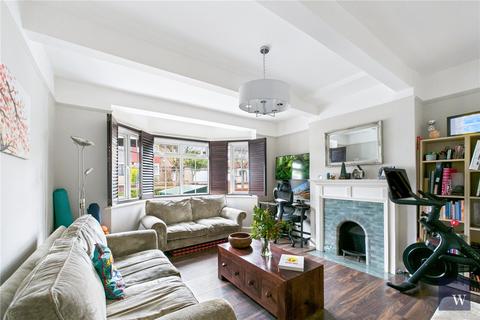 4 bedroom terraced house for sale, The Chase, London, SW16