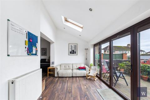 4 bedroom terraced house for sale, The Chase, London, SW16