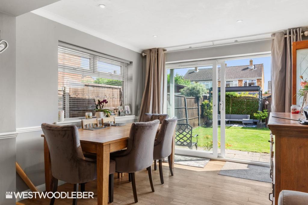 Ranworth Avenue 6.jpg