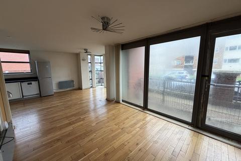 2 bedroom apartment for sale, Queens Promenade, Bispham FY2