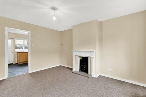 3 bedroom terraced house to rent, Hakeburn Road, Cirencester, Gloucestershire, GL7