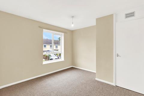 3 bedroom terraced house to rent, Hakeburn Road, Cirencester, Gloucestershire, GL7