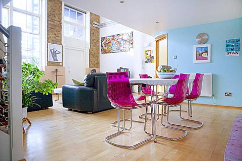 2 bedroom flat to rent, Principal Square, Hackney, London, E9
