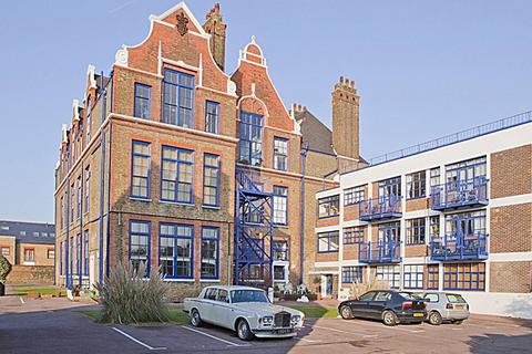 2 bedroom flat to rent, Principal Square, Hackney, London, E9