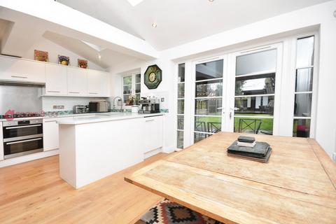 4 bedroom semi-detached house for sale, Reading Street Road, Broadstairs