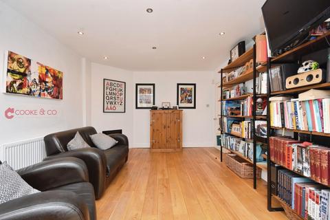 4 bedroom semi-detached house for sale, Reading Street Road, Broadstairs