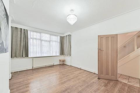 5 bedroom terraced house to rent, Oaklands Avenue, Thornton Heath, CR7