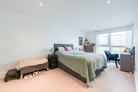 2 bedroom flat to rent, Ensign House, Tavern Quay, Canada Water, London, SE16