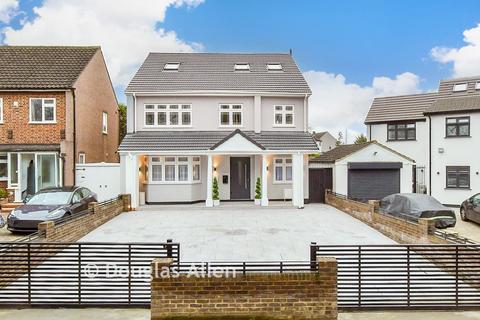 6 bedroom detached house for sale, Sackville Crescent, Harold Wood RM3