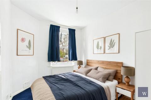 3 bedroom apartment for sale, Palace Road, London, SW2