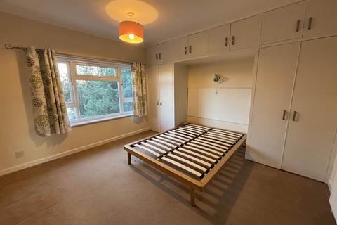 2 bedroom apartment to rent, BH9 WARWICK COURT, Richmond Park Road, Bournemouth