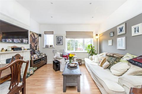 2 bedroom ground floor flat for sale, Cricklade Avenue, London, SW2