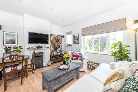2 bedroom ground floor flat for sale, Cricklade Avenue, London, SW2