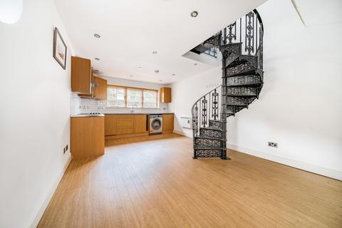 1 bedroom house to rent, Salisbury Mews, London, SW6