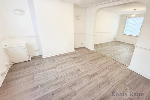 2 bedroom terraced house to rent, Benson Street, Staffordshire ST6