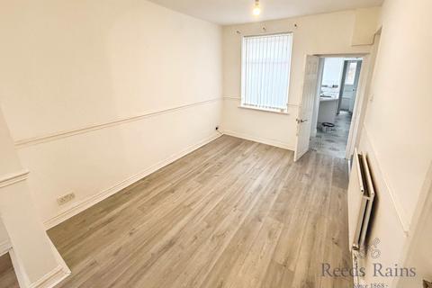 2 bedroom terraced house to rent, Benson Street, Staffordshire ST6