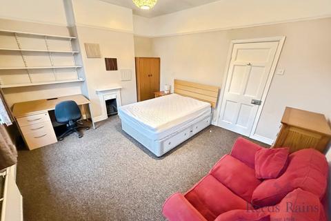 1 bedroom property to rent, Princes Road, Staffordshire ST4