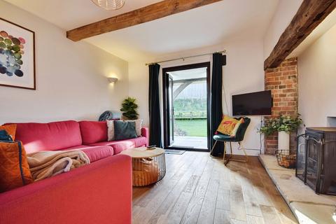 3 bedroom detached house for sale, Lydd Road, Rye TN31