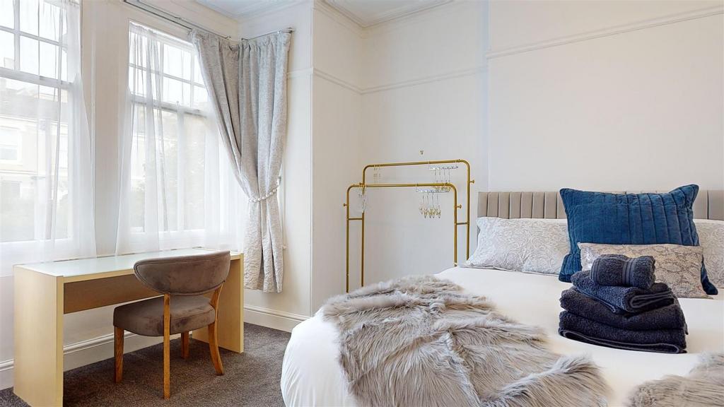 Bedroom 4