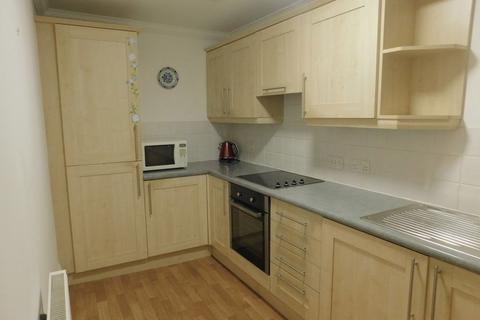 2 bedroom flat to rent, The Queens Apartments, Hastings, East Sussex