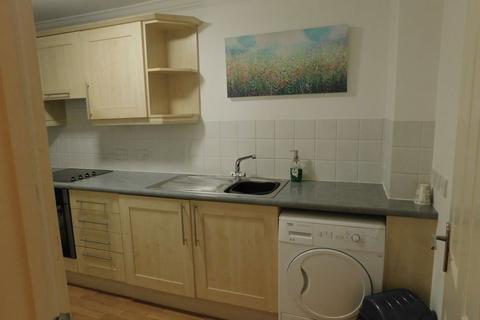 2 bedroom flat to rent, The Queens Apartments, Hastings, East Sussex