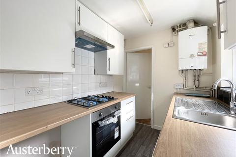 2 bedroom terraced house to rent, Oldfield Street, Stoke-On-Trent ST4