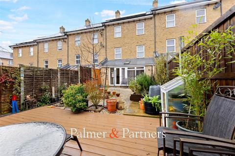 3 bedroom terraced house for sale, Engineers Square, Braiswick, Colchester, Essex, CO4