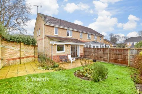 3 bedroom end of terrace house for sale, Coltsfoot Drive, Maidstone ME14
