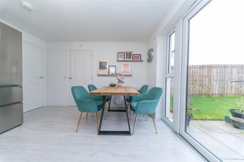 3 bedroom terraced house for sale, Darnley Drive, Winchburgh EH52