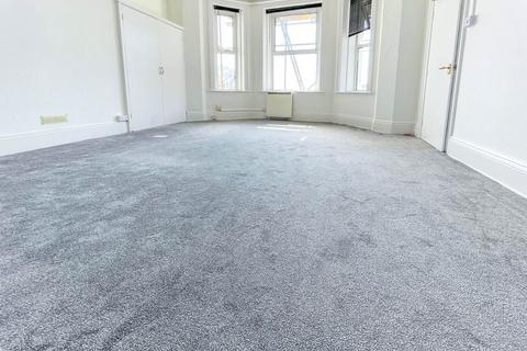 1 bedroom flat to rent, Undercliff Road, Boscombe Spa, Bournemouth