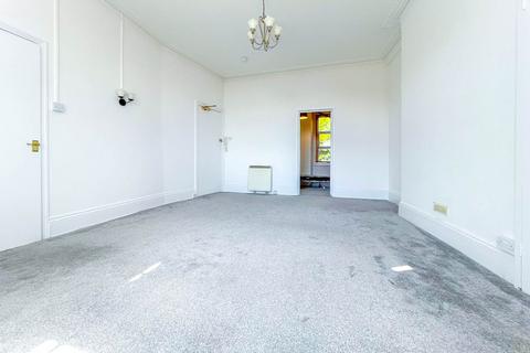 1 bedroom flat to rent, Undercliff Road, Boscombe Spa, Bournemouth