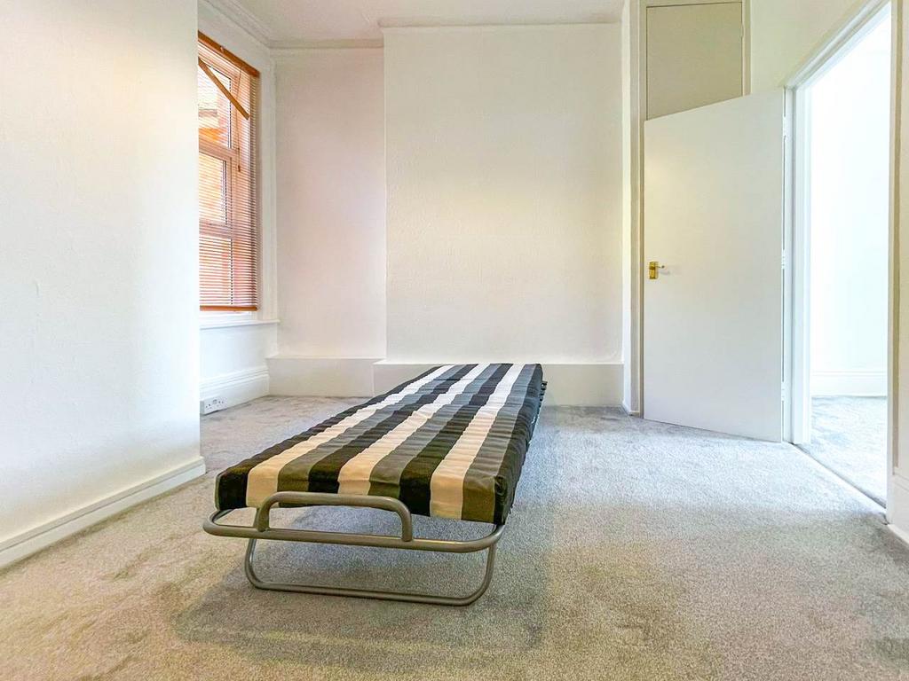 3 under bedroom 2