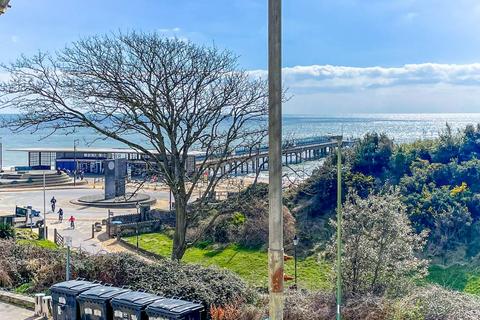 1 bedroom flat to rent, Undercliff Road, Boscombe Spa, Bournemouth