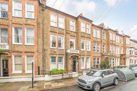 1 bedroom flat for sale, Tremadoc Road, London SW4
