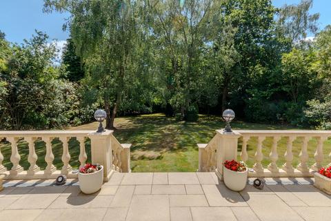 5 bedroom detached house for sale, The Broadwalk, Northwood HA6