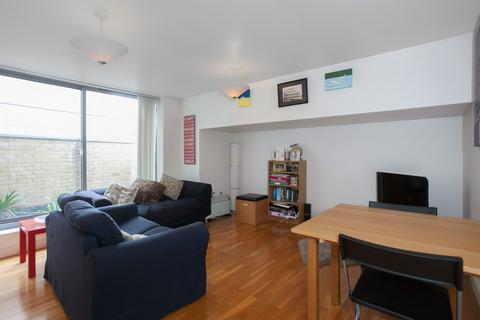 1 bedroom flat to rent, Gateway House, 2A Balham Hill, London, SW12