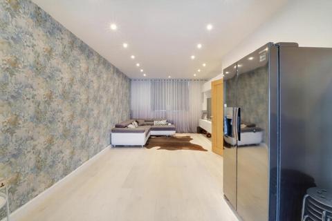 3 bedroom house for sale, Bishops Road, Hayes