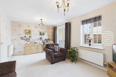4 bedroom end of terrace house for sale, Stonechat Road, Rugby CV23