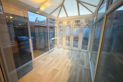 3 bedroom house to rent, Medina Road, Hull