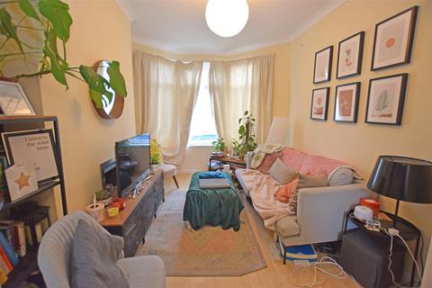 3 bedroom terraced house to rent, Arabella Street, Roath