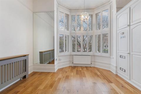 1 bedroom flat to rent, Worple Road, Wimbledon SW19