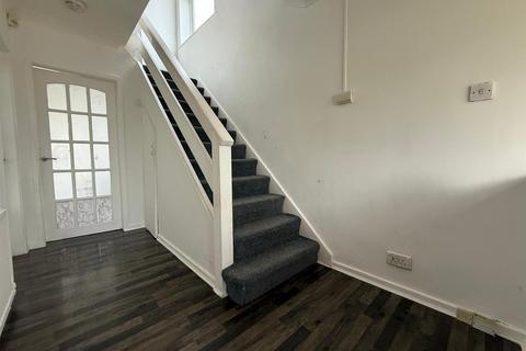 3 bedroom semi-detached house to rent, Brooklands Park, Cottingham