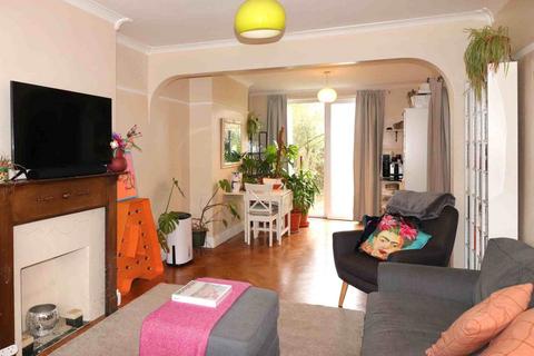3 bedroom house to rent, Seymour Penge